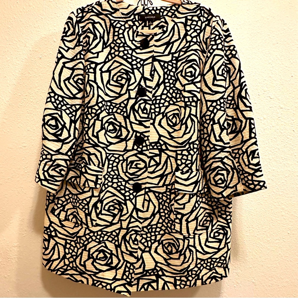 Jones Wear Rose Floral Dress Jacket Size XL.